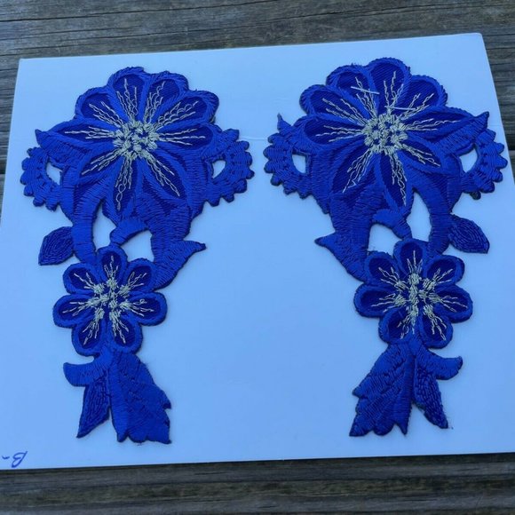 Iron On Patches Blue Embroidery Applique Flower Pattern Shape Craft Set of 2 - Picture 8 of 8